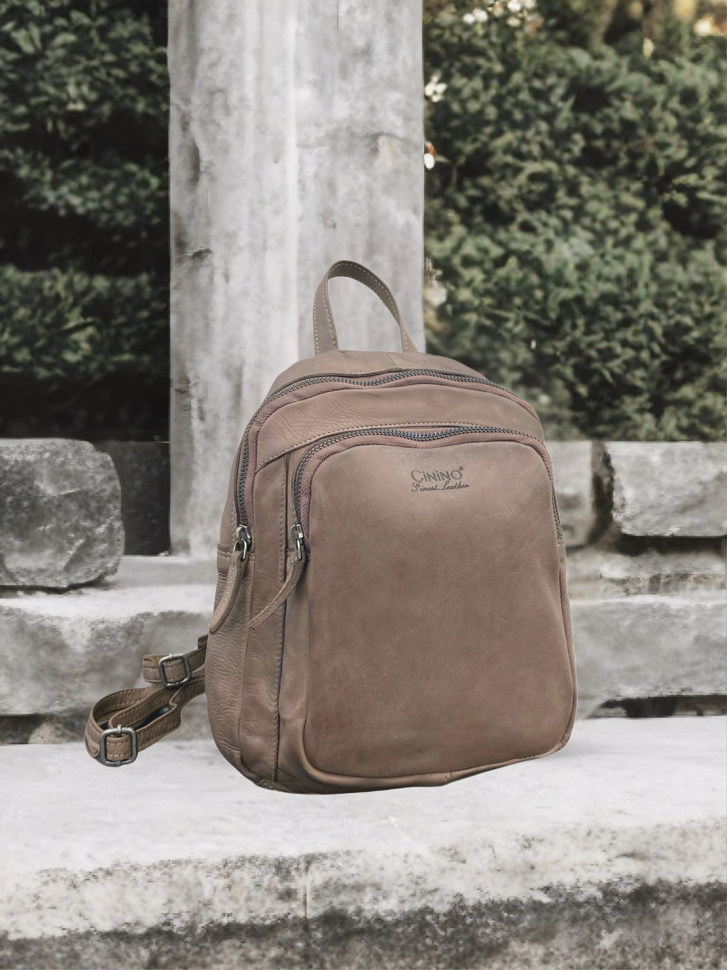 4716 Washed Lederrucksack 