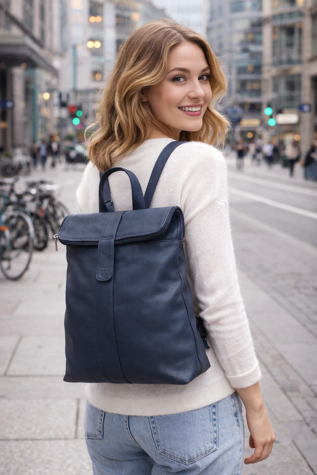 6108 Lederrucksack Überschlagrucksack