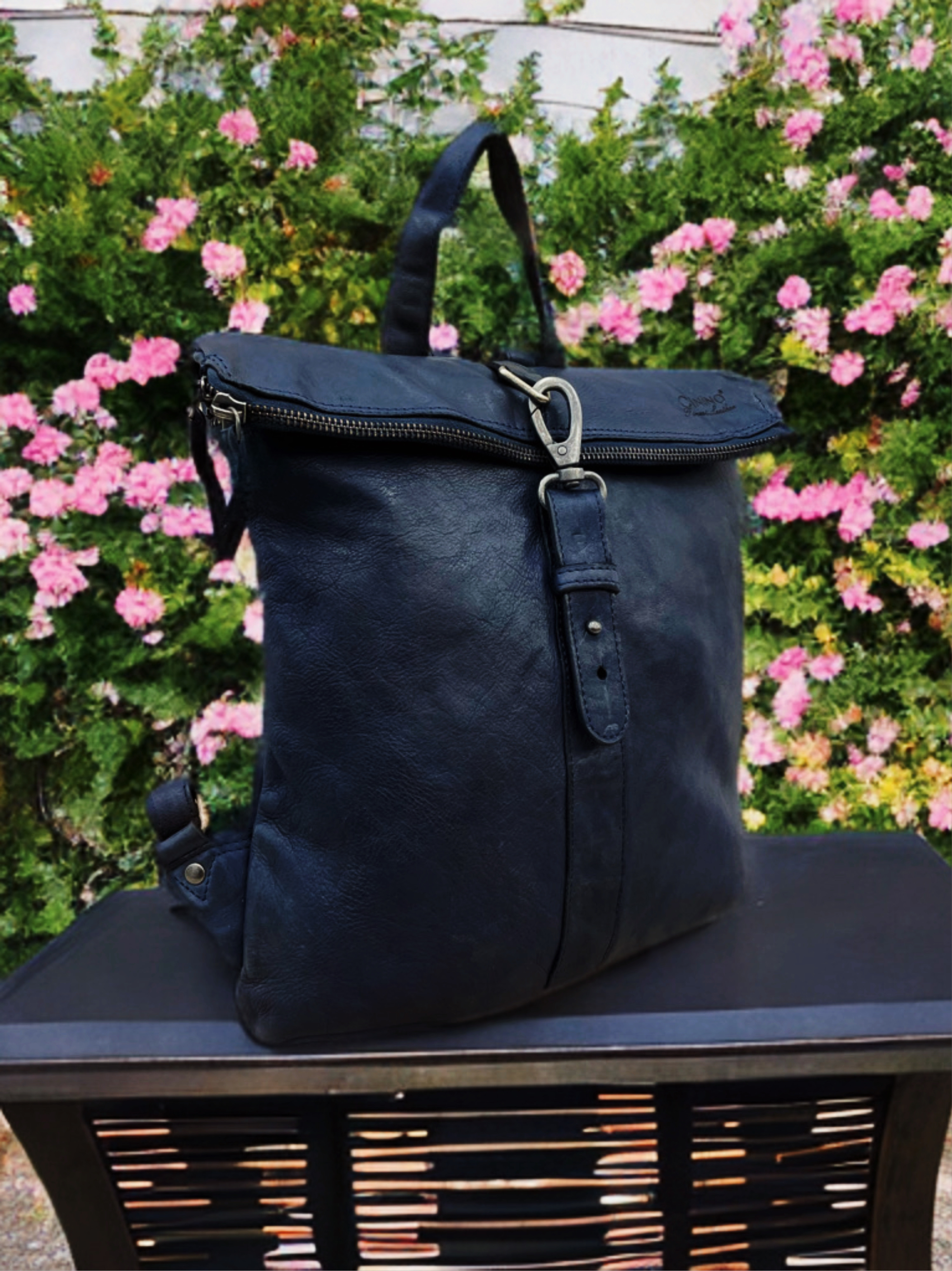 4708  Washed Lederrucksack Kurierrucksack
